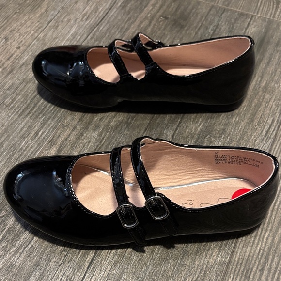 Joie Black Patent Kids Dress Shoes - Picture 4 of 5